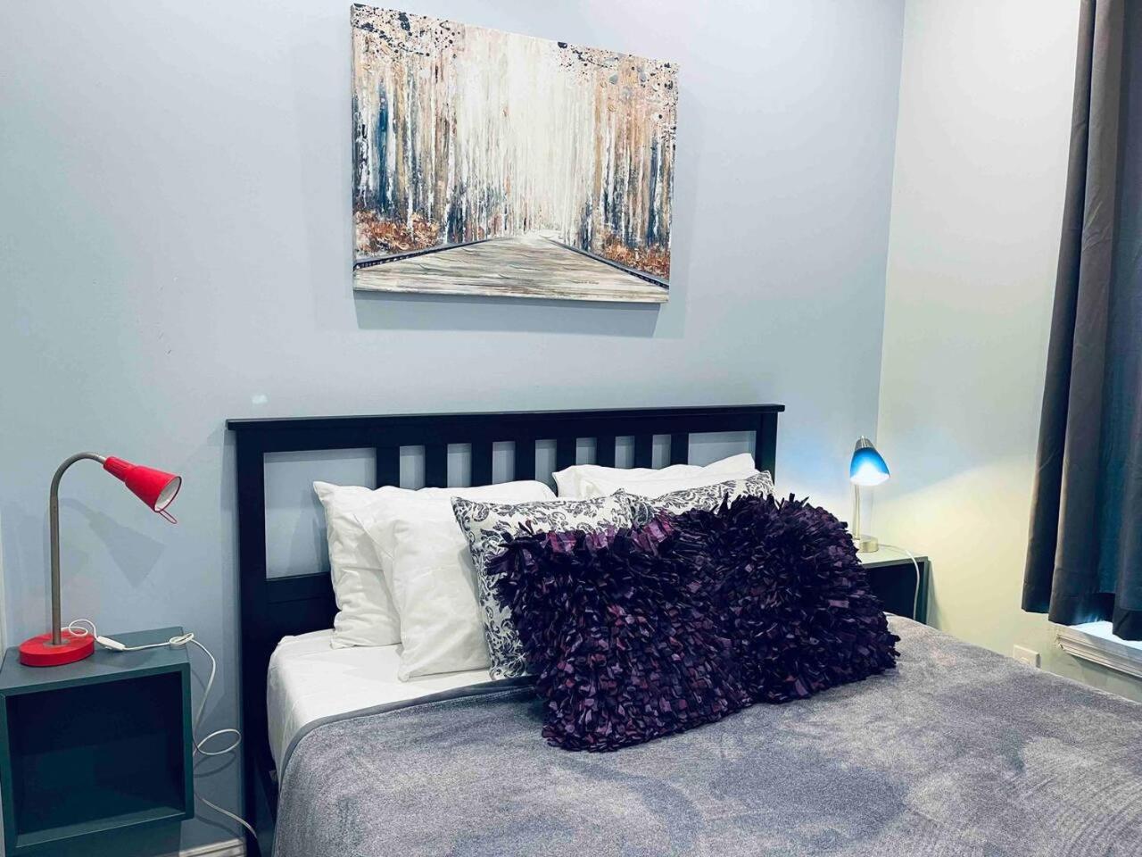 Rittenhouse Square Near Kimmel Center 1bd Apartment