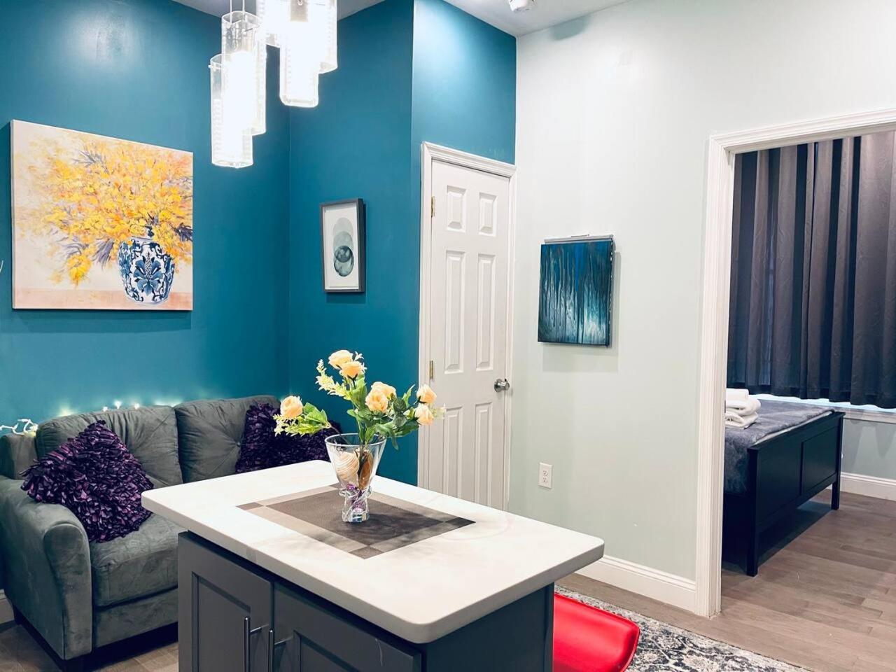 Rittenhouse Square Near Kimmel Center 1bd Philadelphia